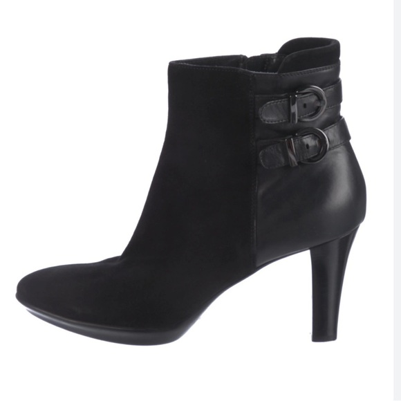 Aquatalia Suede Ankle Boots - Picture 1 of 12